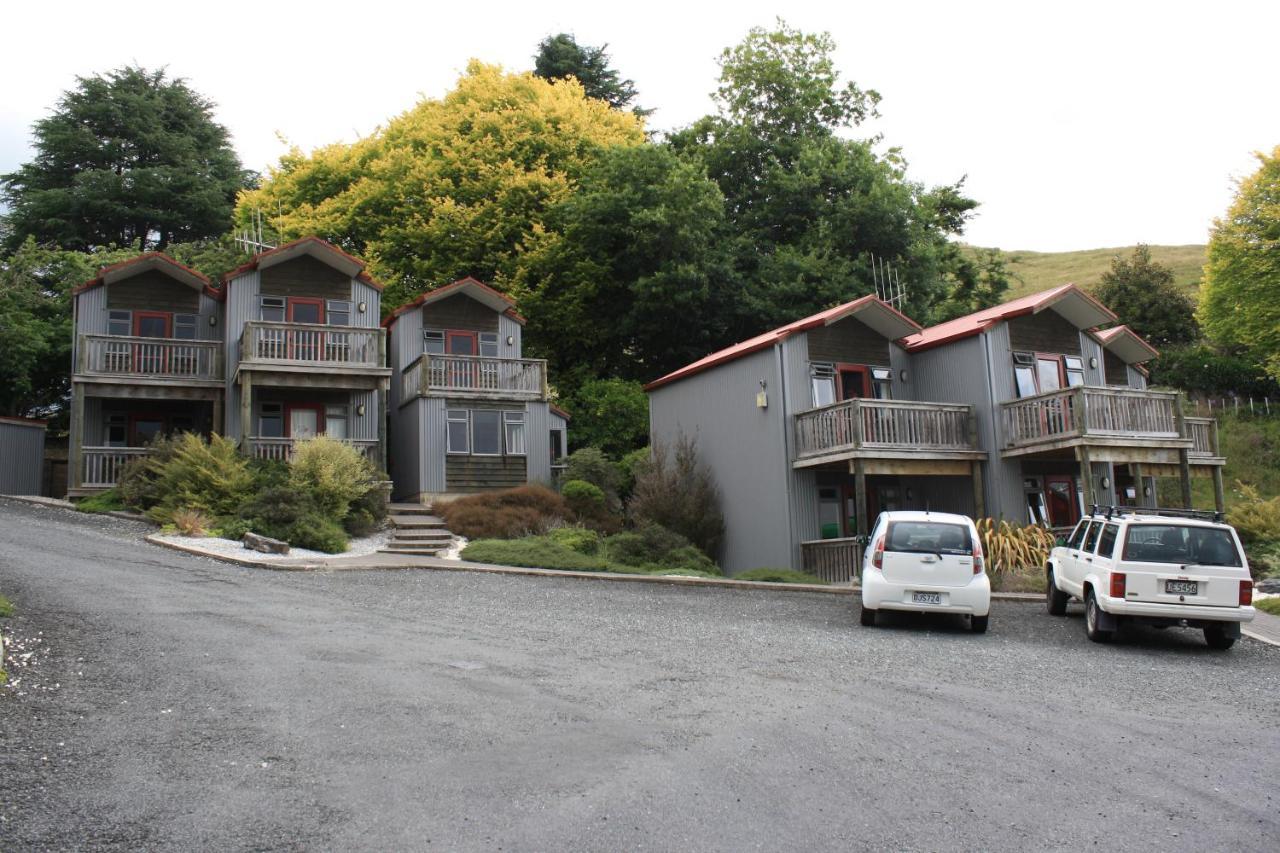 Waitomo Village Chalets Home Of Kiwipaka Waitomo Caves Exterior photo